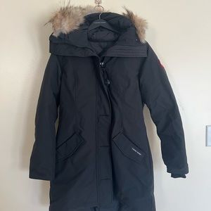 BRAND NEW Canada Goose Rossclair Parka Large